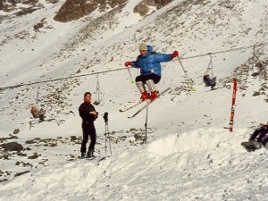 1989-12 Val Thorans